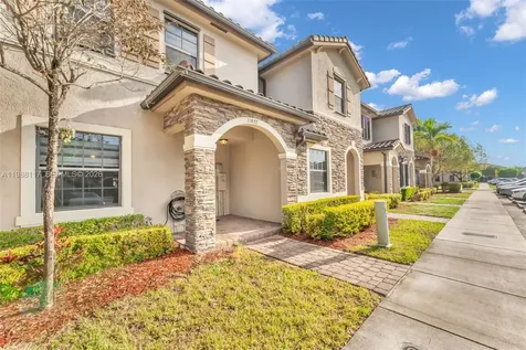11477 SW 250th Street Homestead FL 33032