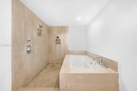 5875 Collins Avenue Miami Beach FL 33140