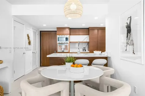 5875 Collins Avenue Miami Beach FL 33140