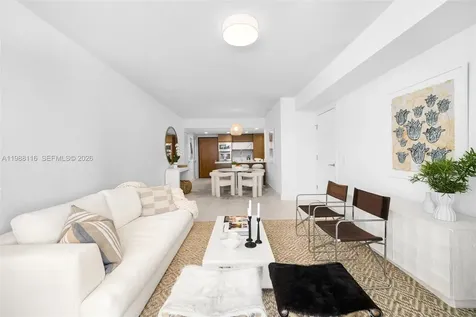 5875 Collins Avenue Miami Beach FL 33140
