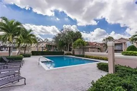 10521 SW 157th Place Miami FL 33196