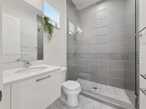 8222 NW 51 Terrace Doral FL 33166