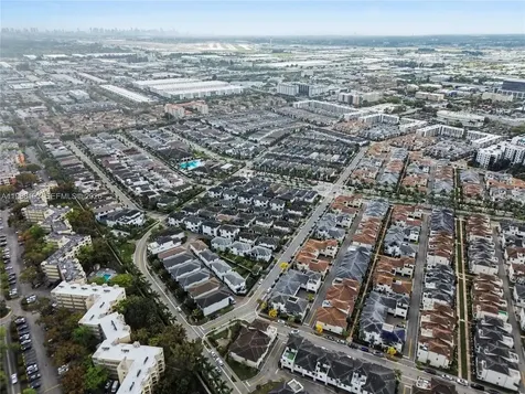 8222 NW 51 Terrace Doral FL 33166