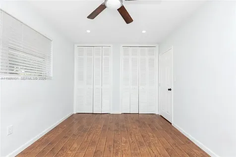 1511 NW 85th Way Pembroke Pines FL 33024