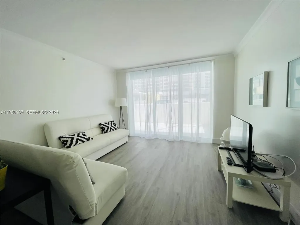 3001 S Ocean Drive Hollywood FL 33019