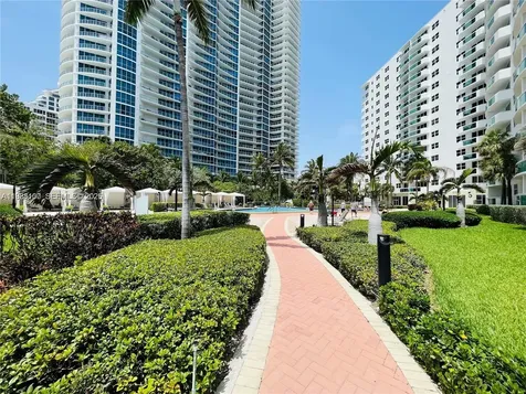 3001 S Ocean Drive Hollywood FL 33019
