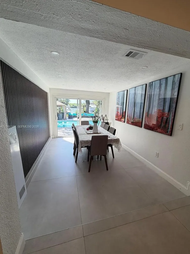 2810 Riverland Road Fort Lauderdale FL 33312