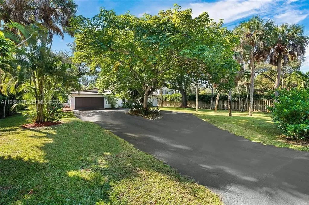 2810 Riverland Road Fort Lauderdale FL 33312