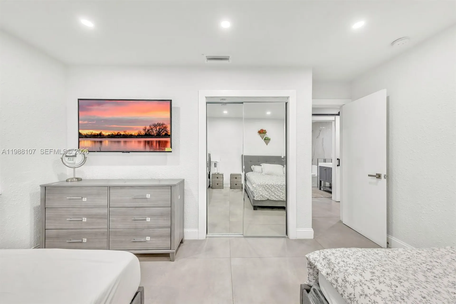 2810 Riverland Road Fort Lauderdale FL 33312