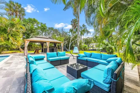 2810 Riverland Road Fort Lauderdale FL 33312