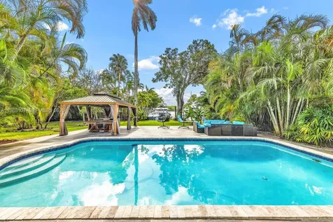 2810 Riverland Road Fort Lauderdale FL 33312