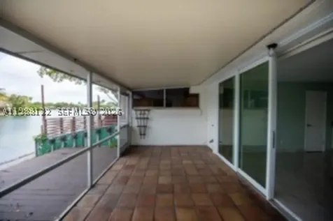13949 SW 84th Street Miami FL 33183