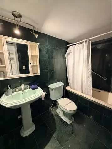 5161 Collins Avenue Miami Beach FL 33140