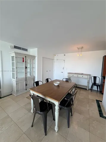 5161 Collins Avenue Miami Beach FL 33140