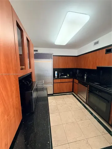 5161 Collins Avenue Miami Beach FL 33140