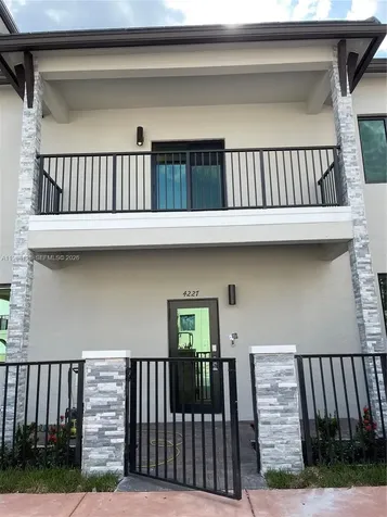 4227 NW 83rd Avenue Doral FL 33166