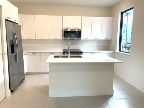 4227 NW 83rd Avenue Doral FL 33166
