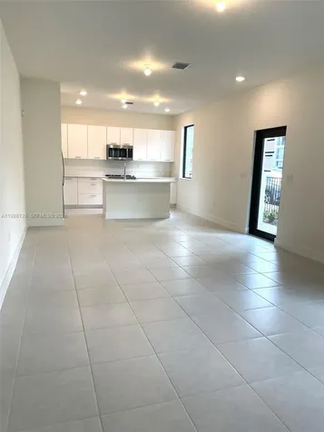 4227 NW 83rd Avenue Doral FL 33166