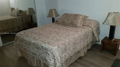 3475 N Country Club Drive Aventura FL 33180
