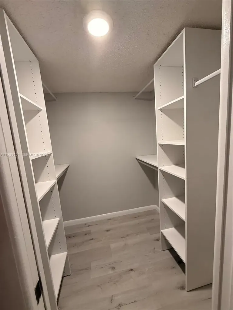 5130 Las Verdes Circle Delray Beach FL 33484