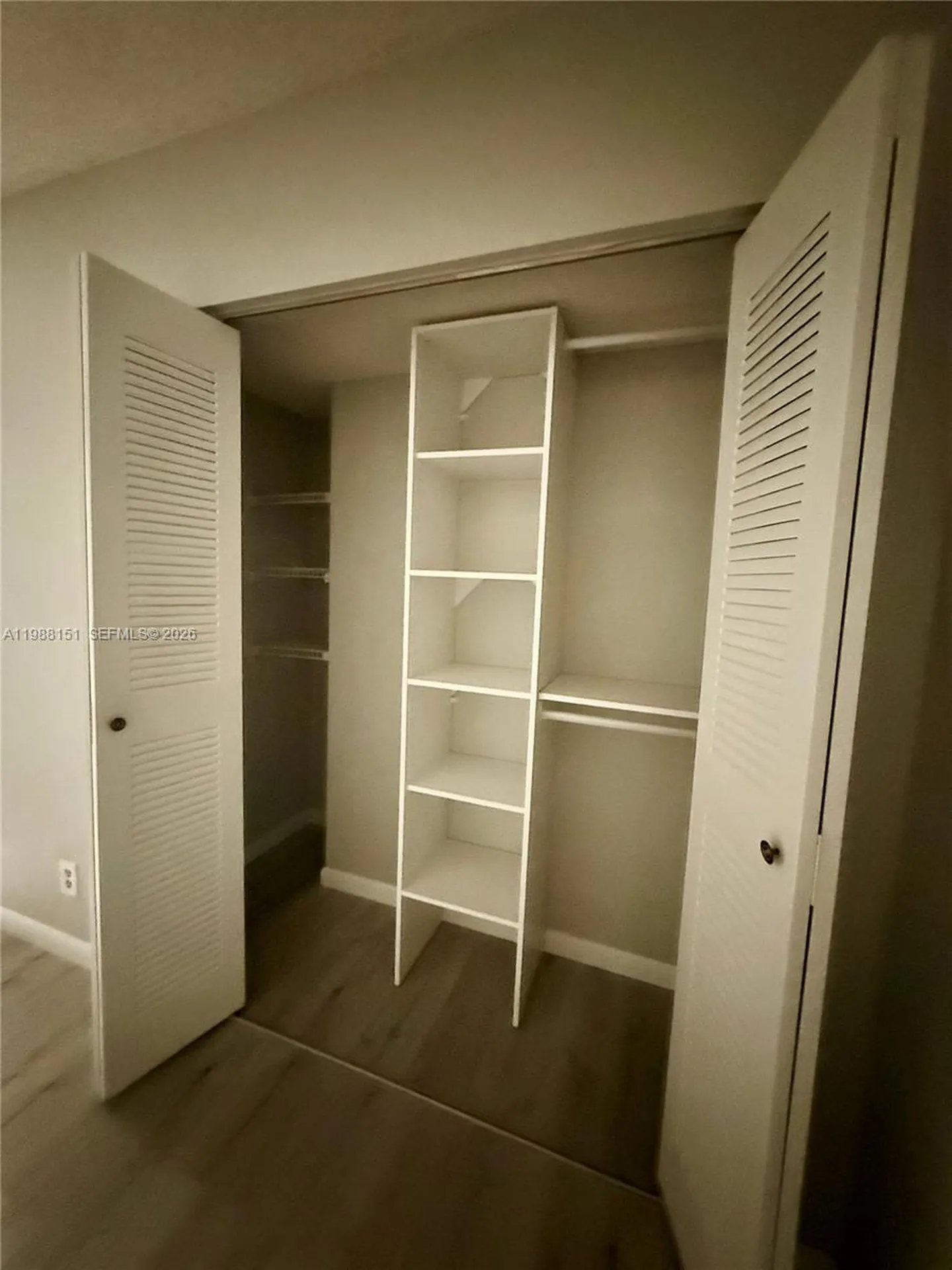 5130 Las Verdes Circle Delray Beach FL 33484
