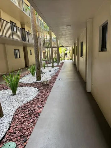 5130 Las Verdes Circle Delray Beach FL 33484