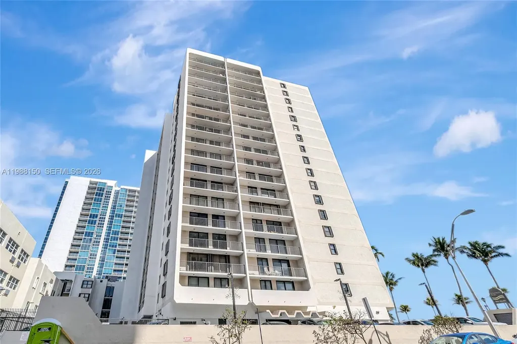 2625 Collins Avenue Miami Beach FL 33140