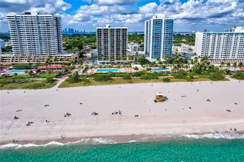 2625 Collins Avenue Miami Beach FL 33140