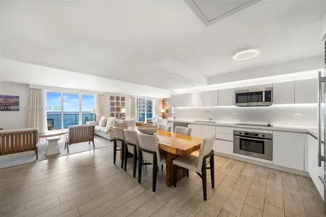 102 24th Street Miami Beach FL 33139