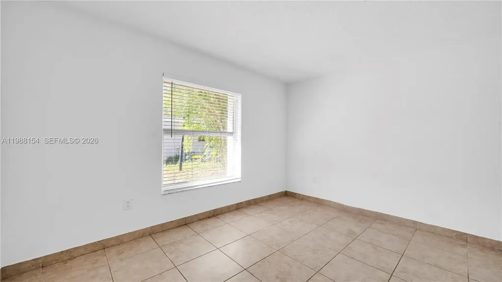 10575 La Placida Drive Coral Springs FL 33065