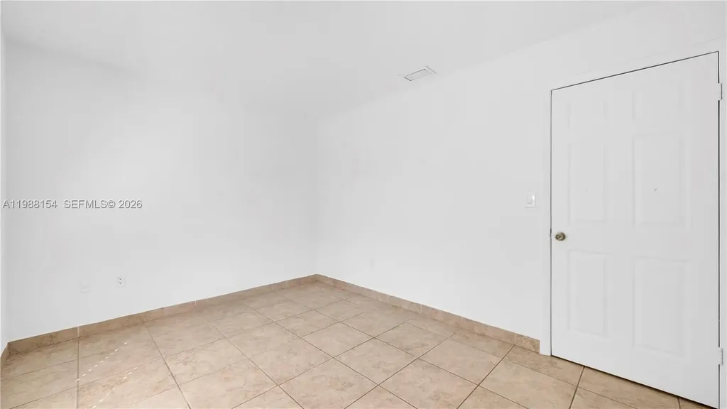 10575 La Placida Drive Coral Springs FL 33065