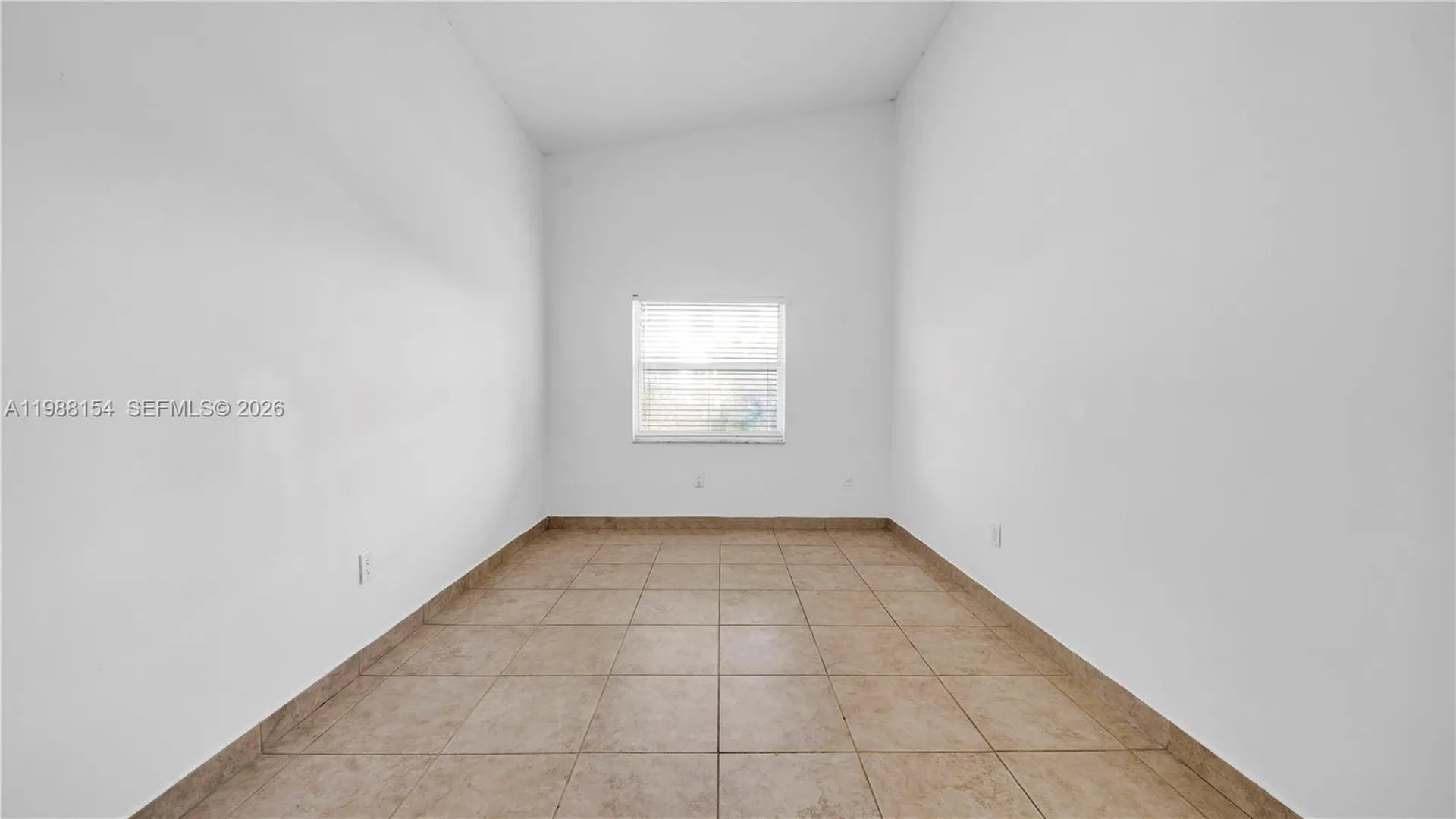 10575 La Placida Drive Coral Springs FL 33065