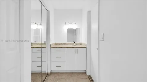 10575 La Placida Drive Coral Springs FL 33065