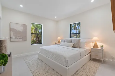 1108 Harrison Street Hollywood FL 33019