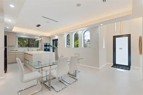 1108 Harrison Street Hollywood FL 33019