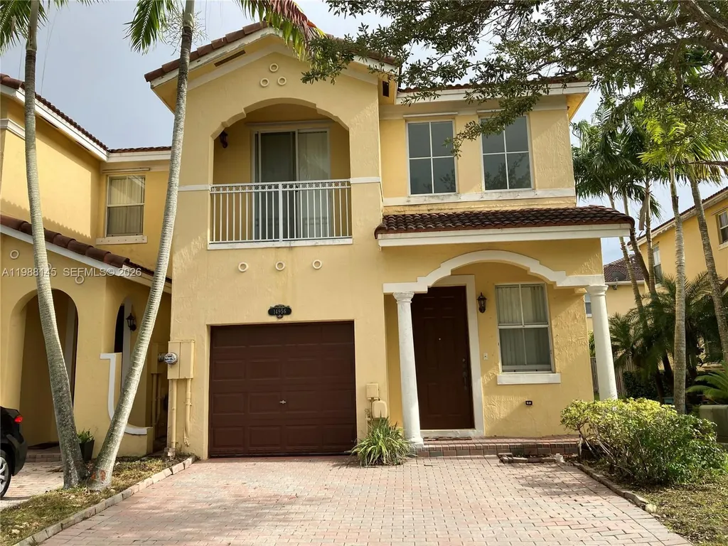 14956 SW 8th Lane Miami FL 33194