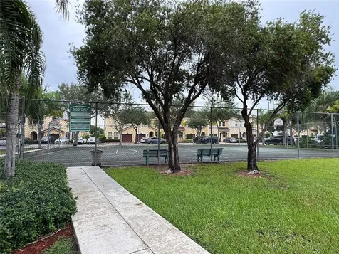 14956 SW 8th Lane Miami FL 33194