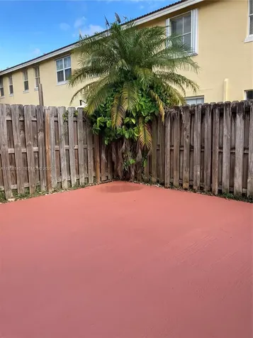 14956 SW 8th Lane Miami FL 33194