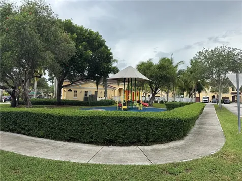 14956 SW 8th Lane Miami FL 33194