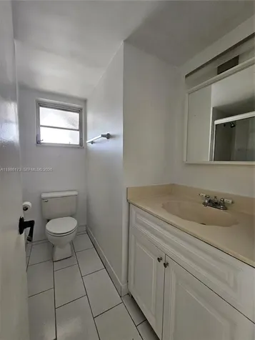 840 NW 87th Avenue Miami FL 33172