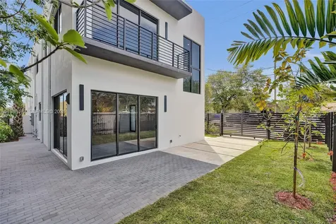 2421 SW 16th Terrace Miami FL 33145