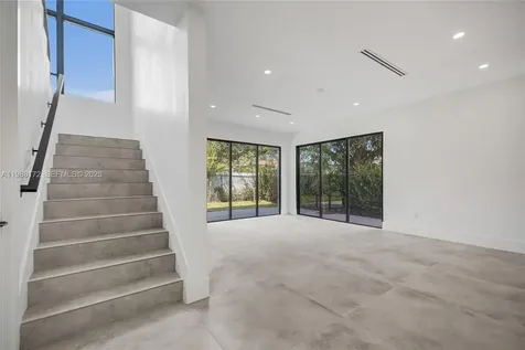 2421 SW 16th Terrace Miami FL 33145