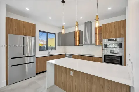 2421 SW 16th Terrace Miami FL 33145