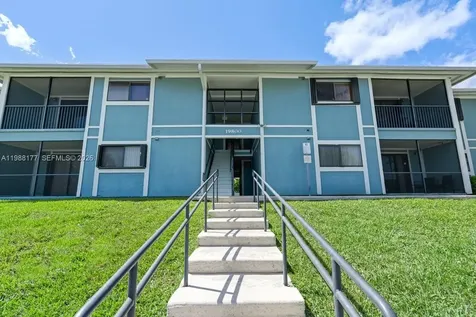 19800 SW 103rd Court Cutler Bay FL 33157
