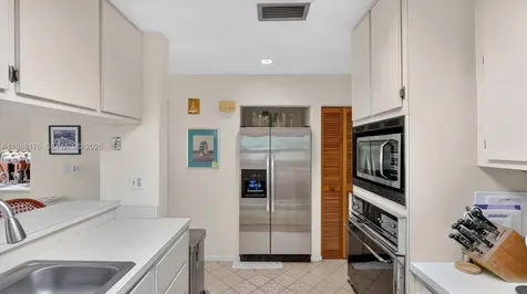 1753 Nocatee Drive Miami FL 33133