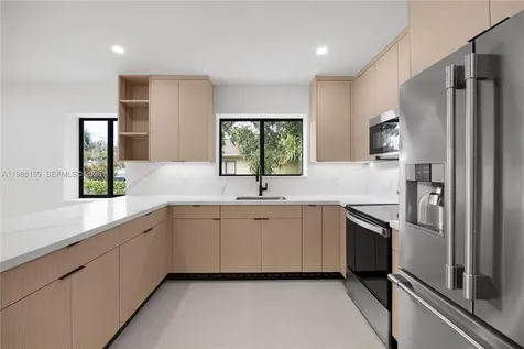 421 NW 81st Street Miami FL 33150