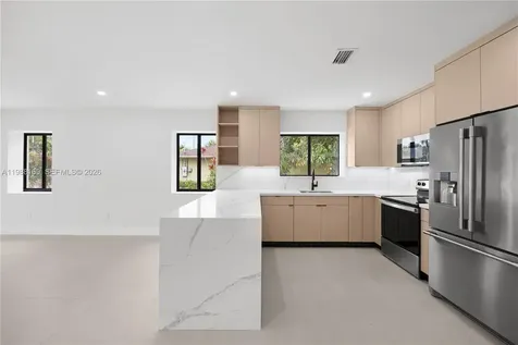 421 NW 81st Street Miami FL 33150