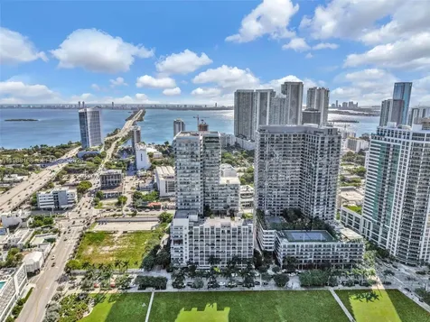 3451 NE 1st Avenue Miami FL 33137