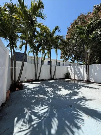 6760 SW 40th Street Davie FL 33314