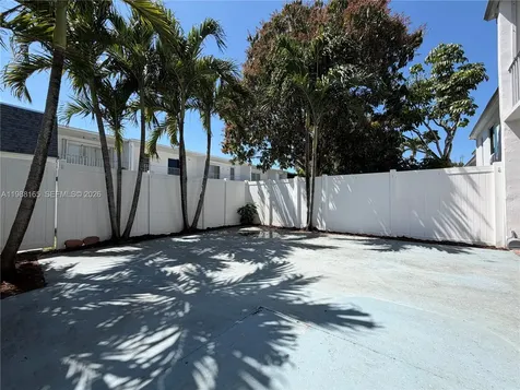 6760 SW 40th Street Davie FL 33314